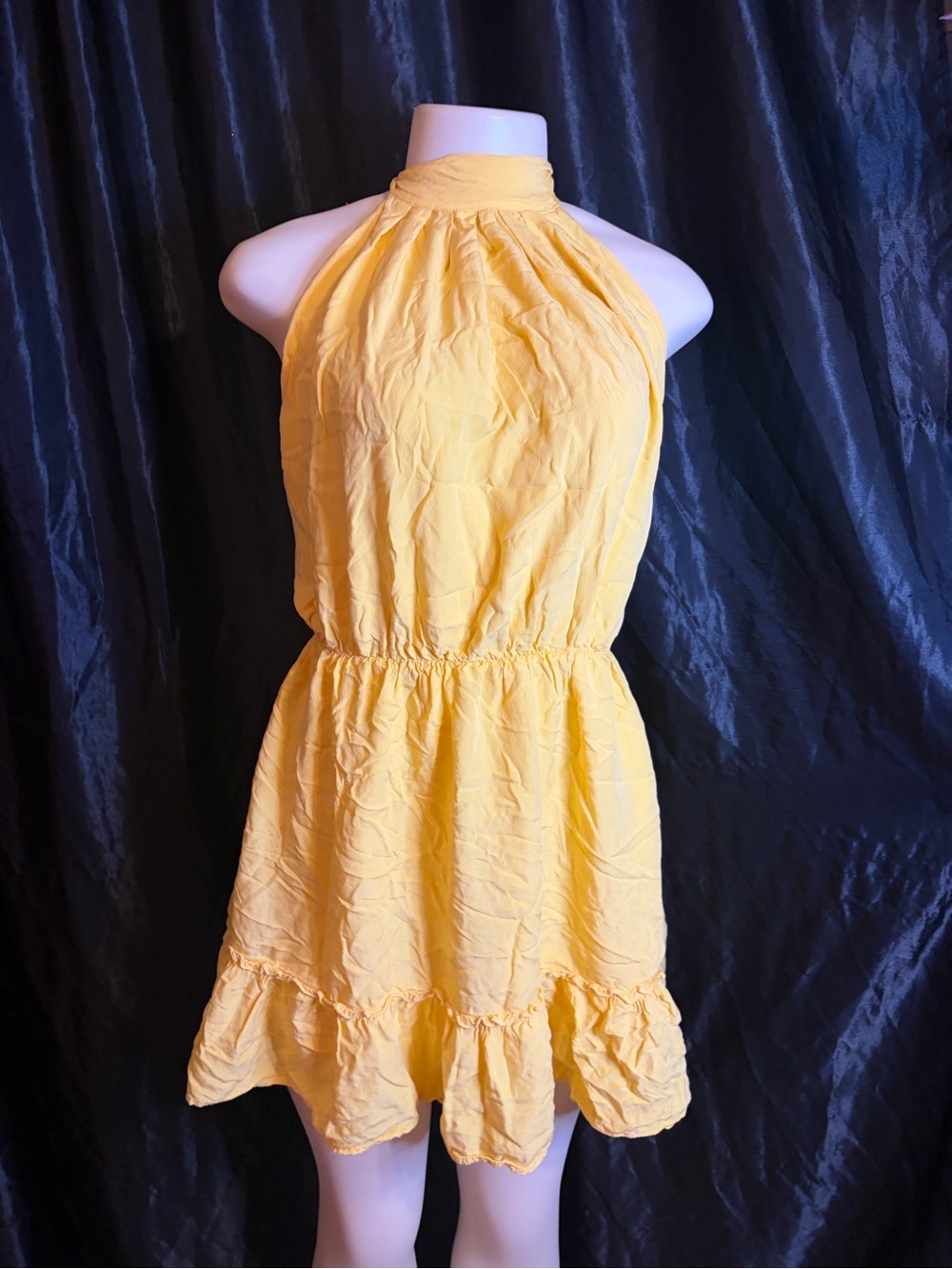 Sleeveless Yellow Halter Mini Dress with Ruffle Hem